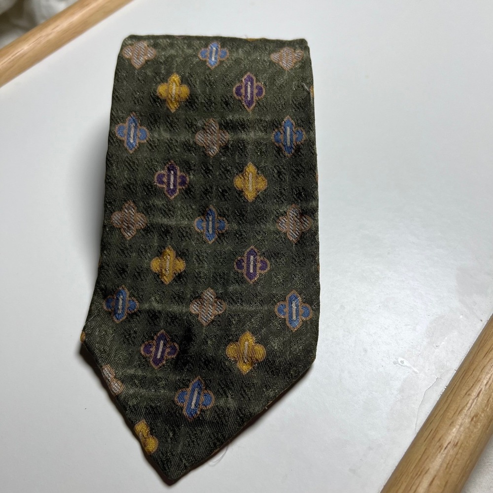 XMI Mens Necktie Hand Made Silk Geometric Medallion Olive Green OS‎
